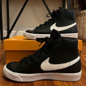 Nike Blazer Mid ‘77
